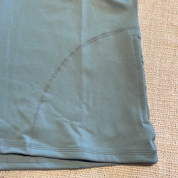 Shadow Sport Fitted Mock-Neck Zip front Athletic jacket - Cristal teal color - Picture 8 of 10